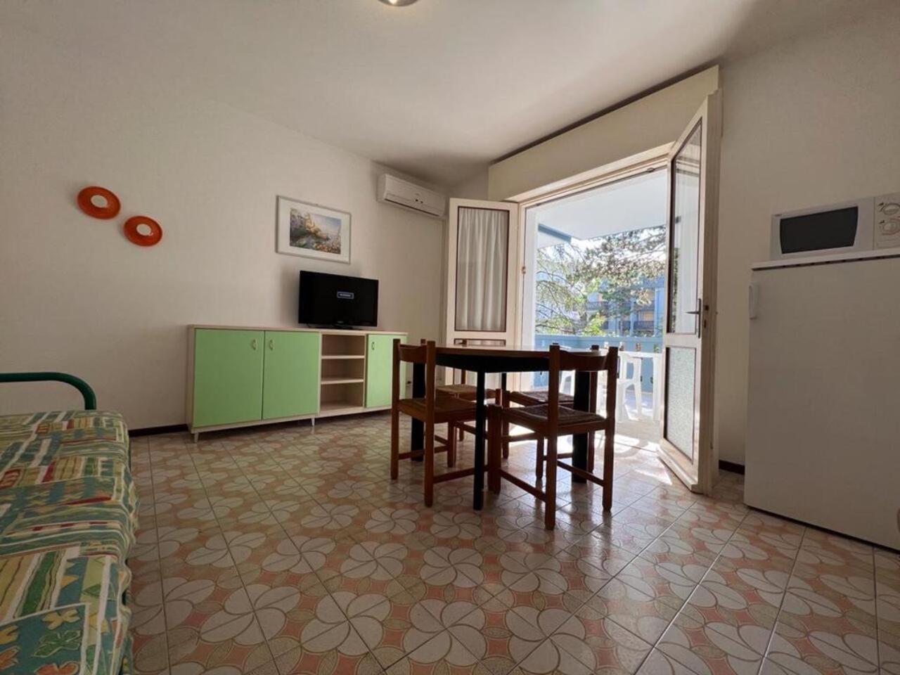 Condominio Ivelca Lignano Sabbiadoro Zewnętrze zdjęcie
